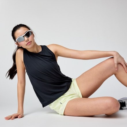 Brooks Dash Shorts - Women's 2