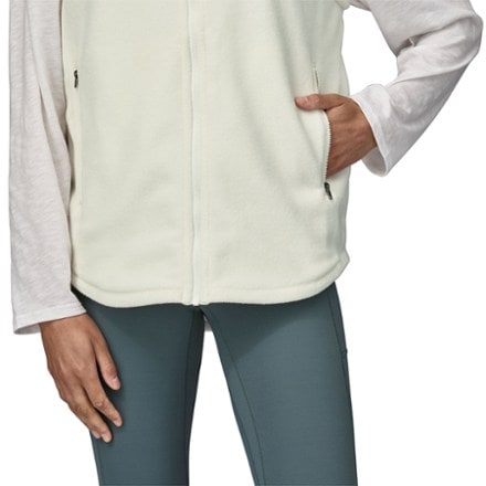 Patagonia Classic Microdini Fleece Vest - Women's 4