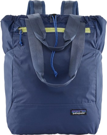 patagonia lightweight black hole tote Ultralight Pack a 100% recycled polyester fabric with a polyurethane coating and a durable water repellent finish Patagonia Black Hole Tote 25L