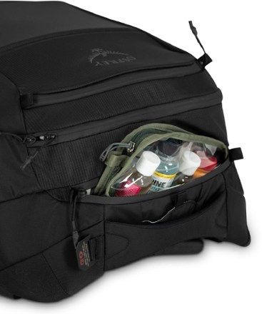 Osprey Ozone 2-Wheel Carry-On Wheeled Luggage 5