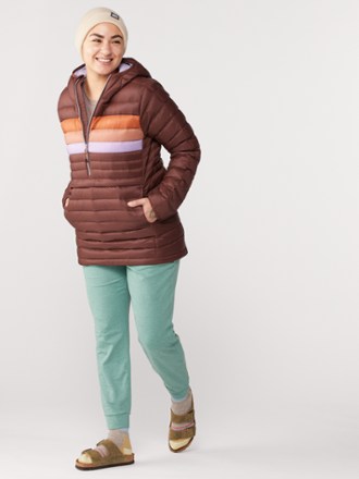 Cotopaxi Fuego Hooded Down Pullover - Women's 3