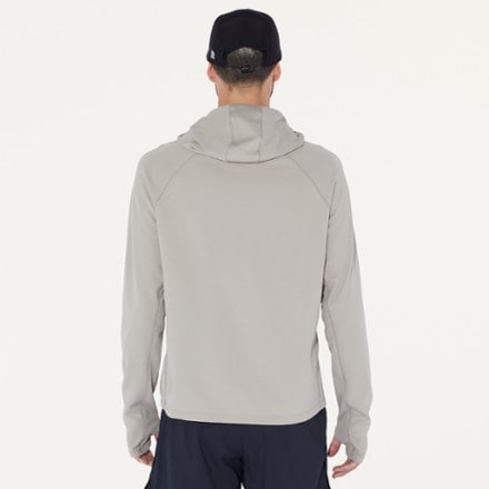 CIRCLE Momentum Running Hoodie - Men's 1