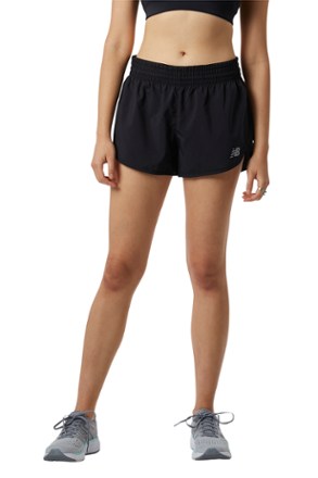 New Balance Accelerate 2.5" Shorts - Women
