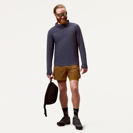 Endura Alltrack Roam Cycling Scuba Hoodie - Men's 3