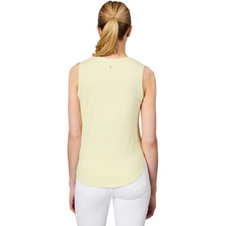 Free Country Microtech Chill Scoop Neck Tank Top - Women's 1