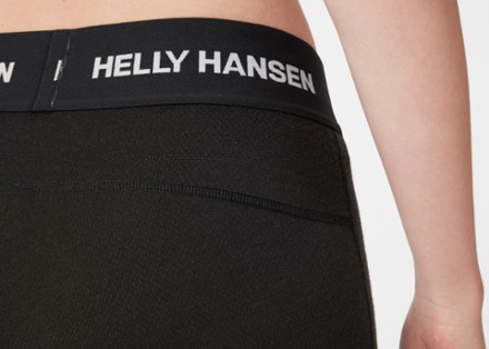 Helly Hansen LIFA Merino Midweight Base Layer 3/4 Pants - Women's 4
