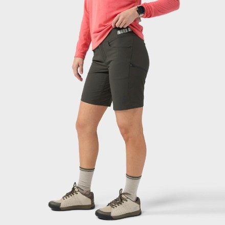 Stio OPR 9" Bike Shorts - Women's 3