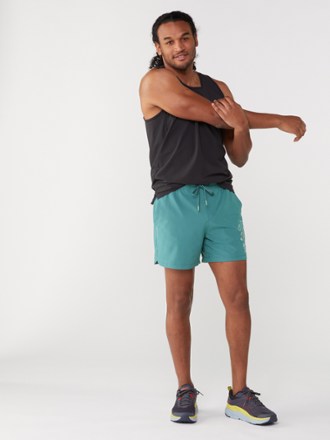 Roark Serrano 5" Shorts - Men's 3