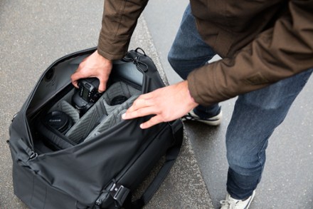 ケース/バッグ THE NORTH FACE - Peak Design TRAVEL DUFFEL 35L black Travel Duffel | Peak Design Official Site
