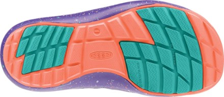 Sole View (Purple Heart/Coral Fusion)