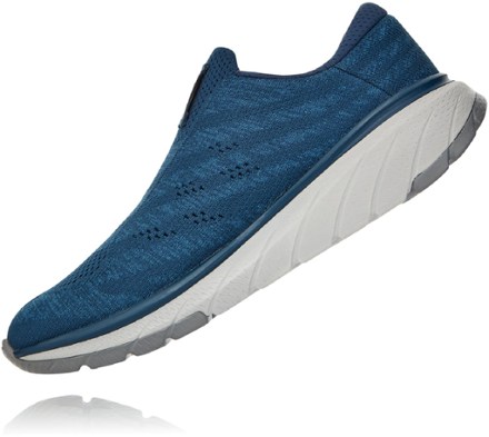 hoka cavu 3 slip on