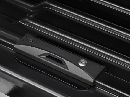 Yakima CBX 18 Roof Box 10