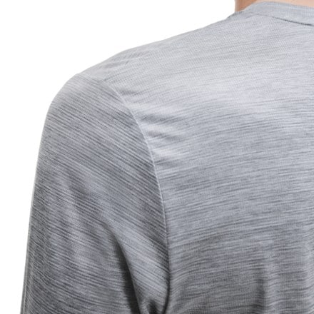 On Core Long-T Shirt - Men's 9