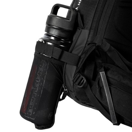 Jones Higher 32 Snow Pack Water bottle not included