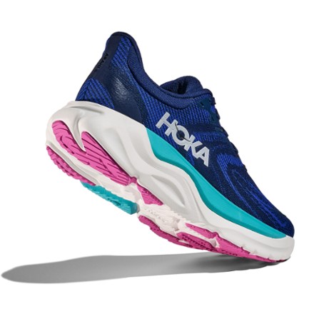 HOKA Arahi 8 Road-Running Shoes - Women's 7