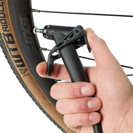 Blackburn Airtower Comp Pump 4