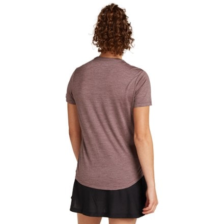 Icebreaker Merino Blend 125 Cool-Lite Sphere T-Shirt - Women's 2
