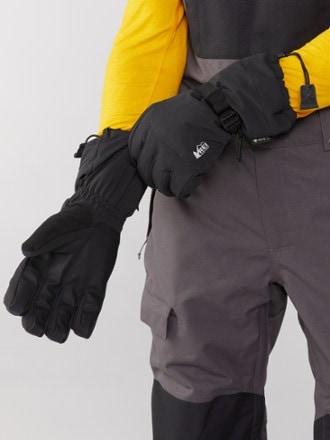 REI Co-op Gauntlet GTX Gloves 2.0 - Men's 1