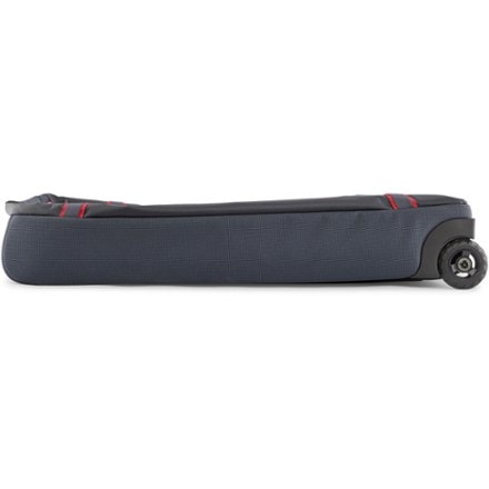 Patagonia Black Hole Wheeled Duffel 100 L 4