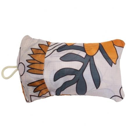 Thread Wallets Market Tote 1