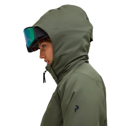 Peak Performance Anima Insulated Jacket - Women's 6