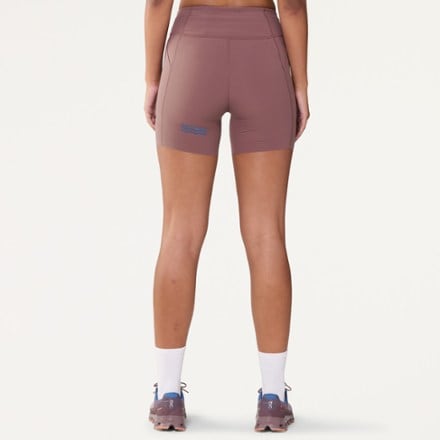 Janji Pace 5" Shorts - Women's 2