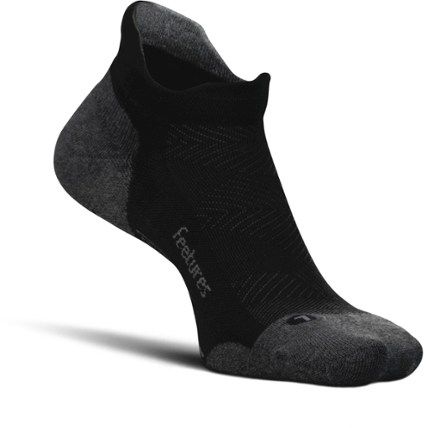 Feetures Elite Max Cushion No Show Tab Socks 3