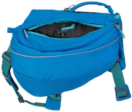 Approach Dog Pack
