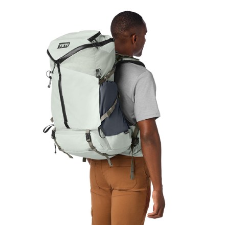 YETI Skala 60 L Pack - Men's 6