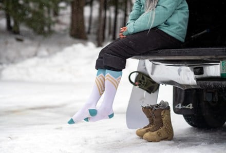 Darn Tough Peaks RFL RFL Over-the-Calf Ultra-Lightweight Ski and Snowboard Socks - Women's 4