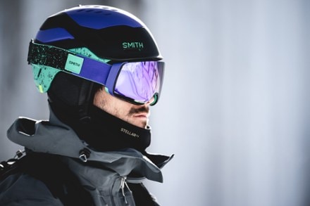 Location Image for Vantage 2 Mips Snow Helmet