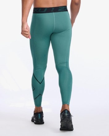 2XU Motion Compression Tights - Men's 1