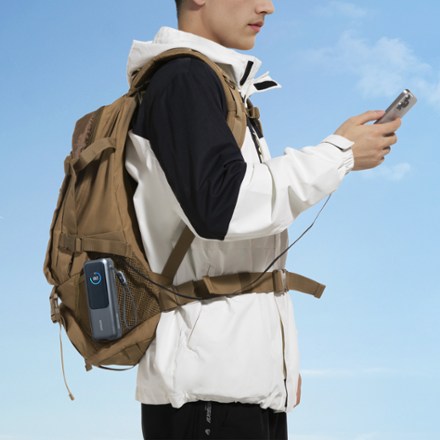 Laptop Power Bank (25,000 mAh, 165W, Built-In and Retractable Cables)