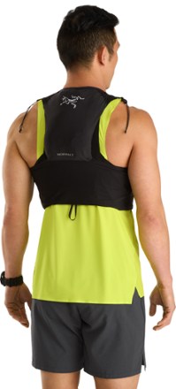 Arc'teryx Norvan 7 Hydration Vest - Men's 2