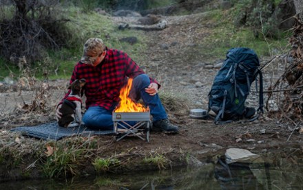 FIRESIDE OUTDOOR Trailblazer Fire Pit and Grill 7