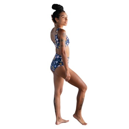 SEPTEMBER Jane Surf Bikini Swimsuit Top - Women's 4