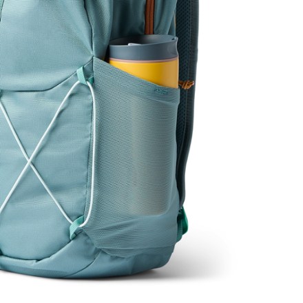 Cotopaxi Abierto 26 L Daypack Water bottle not included