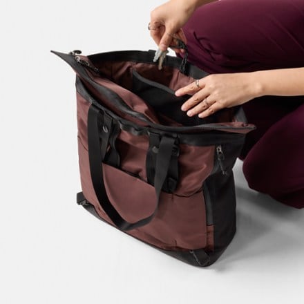 Matador 24 L Tote Pack 7