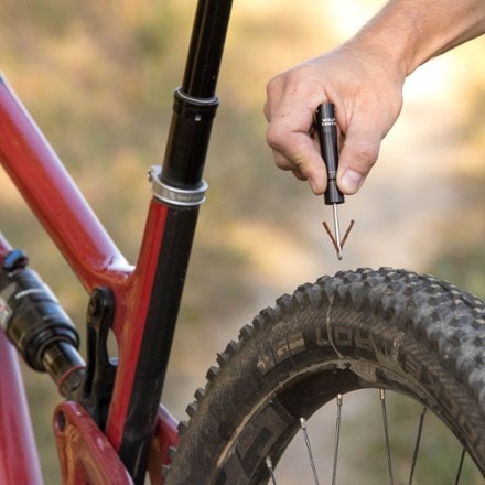 Wolf Tooth Components EnCase Bar Kit One 5
