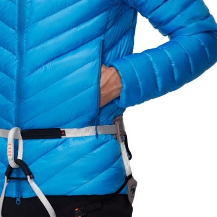 Mammut Broad Peak IN Hooded Jacket - Men's 5