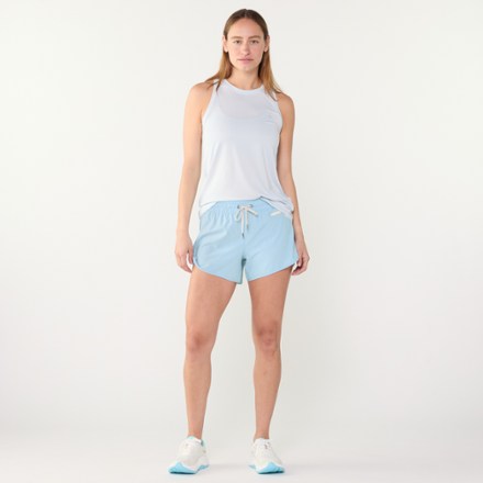 Vuori Clementine 2.0 Shorts - Women's 4" Inseam 5