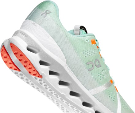 On Cloudsurfer Road-Running Shoes - Women's 5