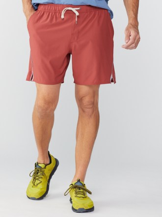 Vuori Trail Shorts - Men's 1