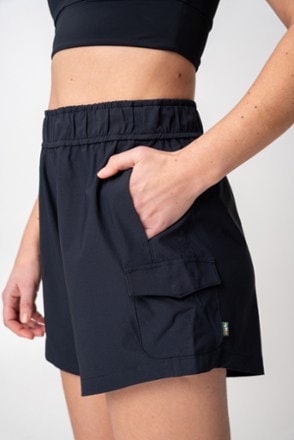 alder Surf's Up 5" Shorts - Women's 5