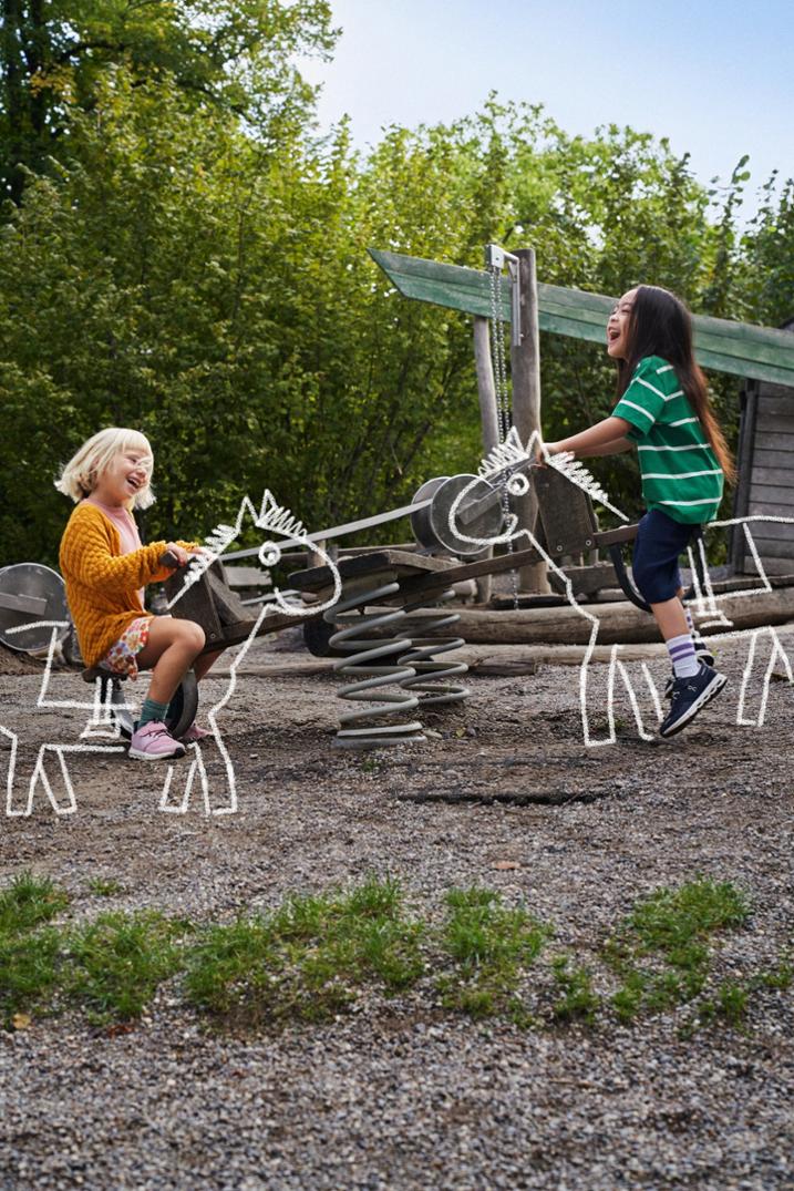 Location Image for Cloud Play Road-Running Shoes - Kids'