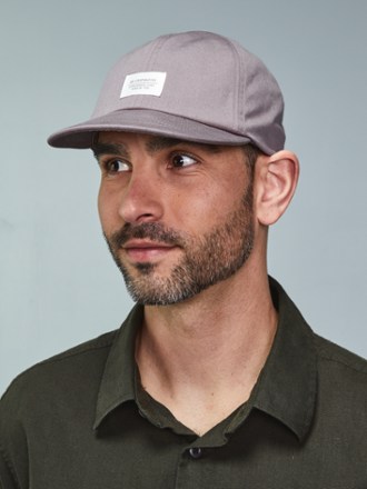 rei running hats