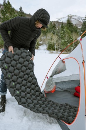 Alps mountaineering summit sleeping pad discount