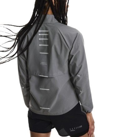 On Weather Jacket Lumos - Women's 7