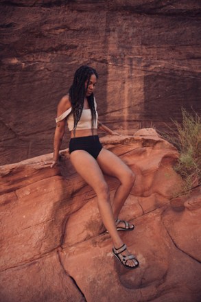 Location Image for Universal Trail Sandals - Women's