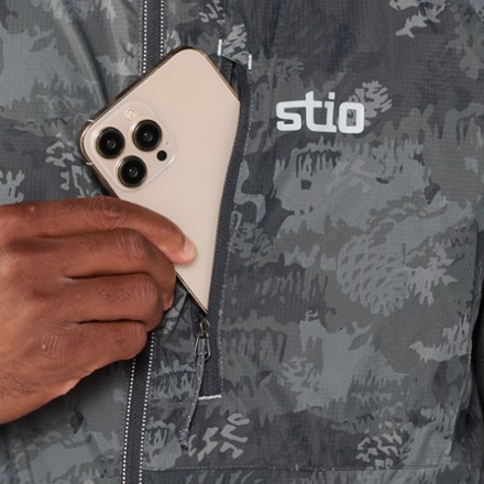 Stio Second Light Wind Shell - Men's 5